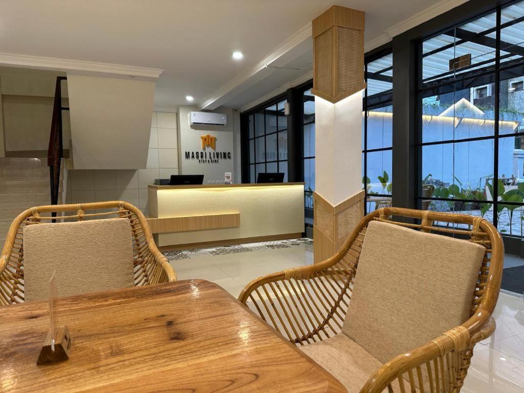 Masri Living By Daphna International Hotel Yogyakarta Luaran gambar